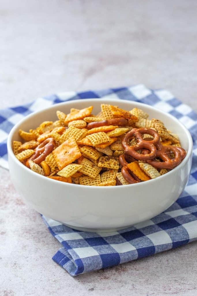 Homemade Cheddar Chex Mix - Happy Snackcidents