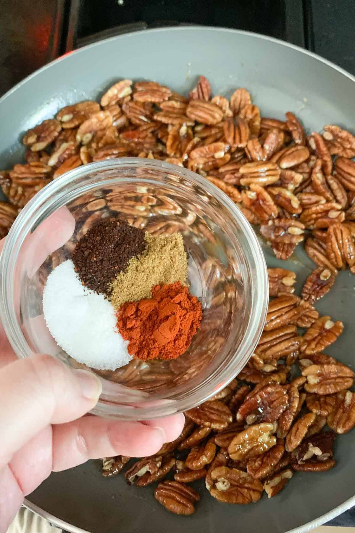 spices for spiced pecans