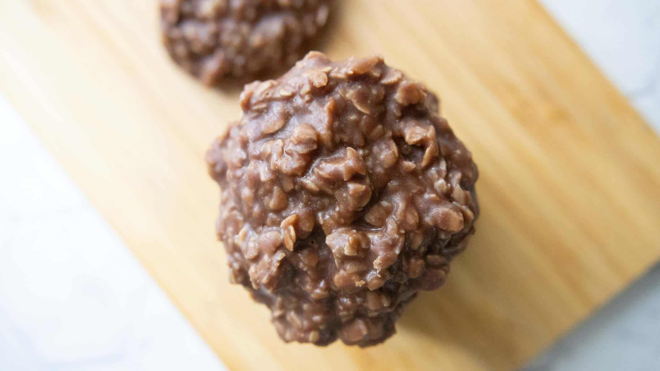 No Bake Chocolate Oatmeal Cookies